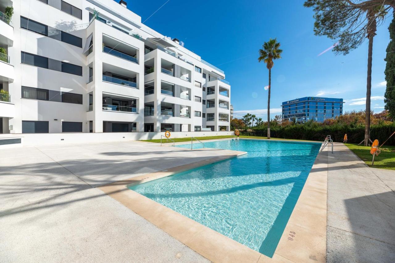 Vacation Marbella I Via Celere, Huge Terrace, Brand New Complex, Close To The Beach, Marbella Center מראה חיצוני תמונה