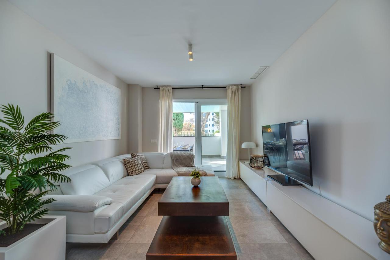 Vacation Marbella I Via Celere, Huge Terrace, Brand New Complex, Close To The Beach, Marbella Center מראה חיצוני תמונה